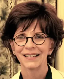 About Eastern School of Acupuncture Board of Director Suzanne Soehner